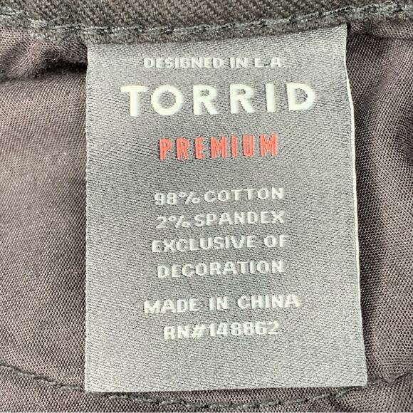 Torrid Premium Skinny Jeans 5 Working Pocket Belt Loops Size 26R Black - Picture 14 of 15